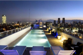 Comfortable apartment to work pool fast wifi